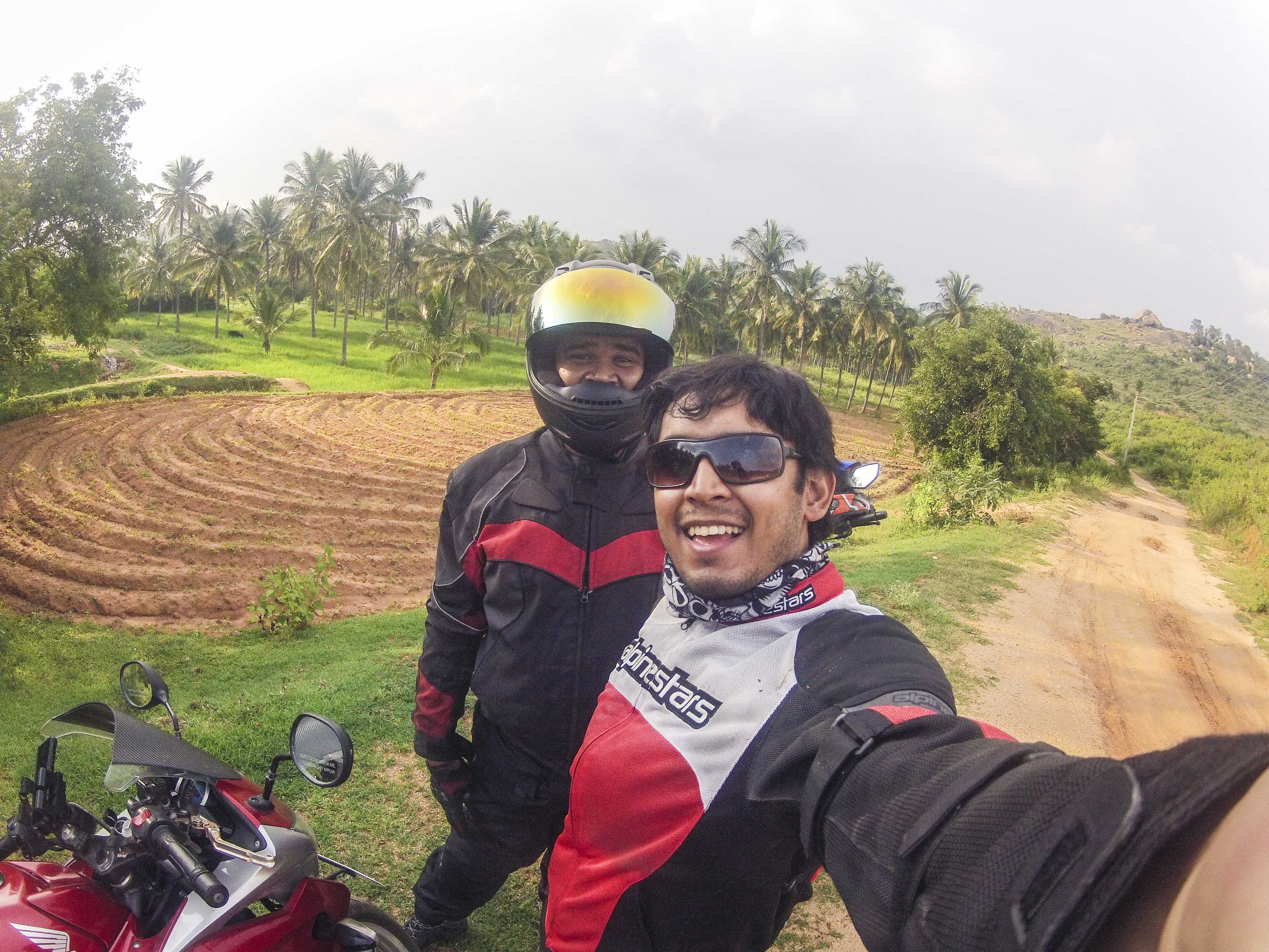 motorcycle travellers meet